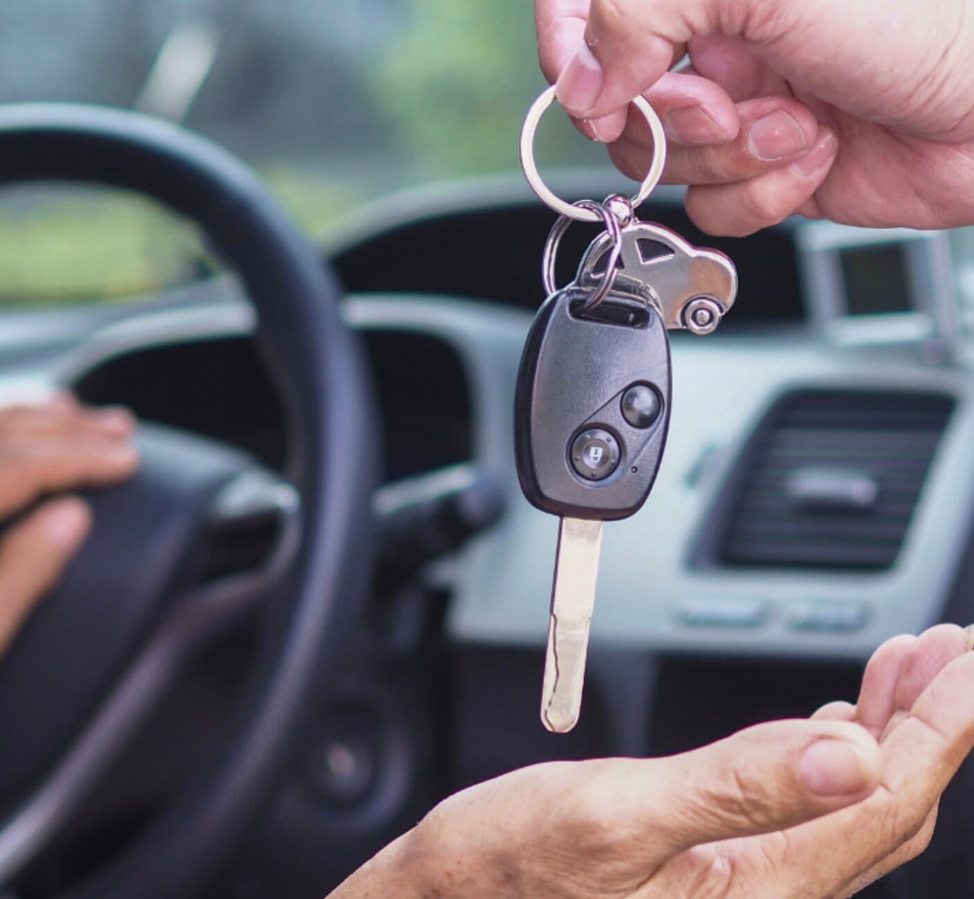 Mersin Araba Kiralama: Ekar Global ile Konforlu, Ekonomik ve Güvenli Seyahat