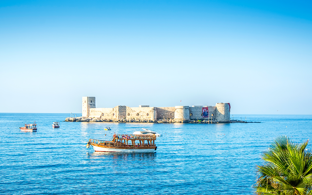 Mersin Sedan Araç Kiralama: Şıklık, Konfor ve Genişlik Ekar Global ile Sizinle!